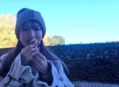 Amateur tourist fucked outdoor in public