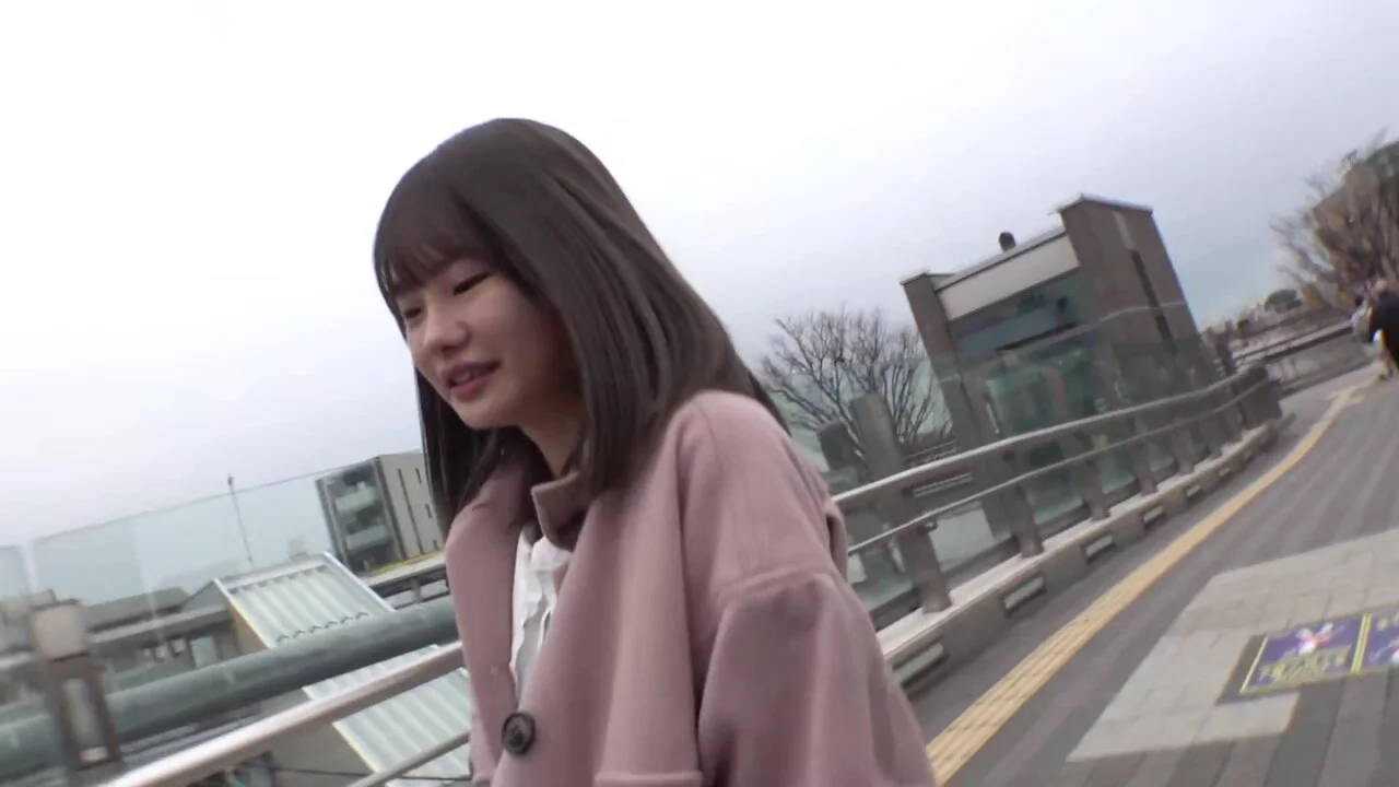 0005739_貧乳 10代 ガニ股騎乗位などが含まれている