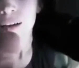 Emo GF Gets super cumshot