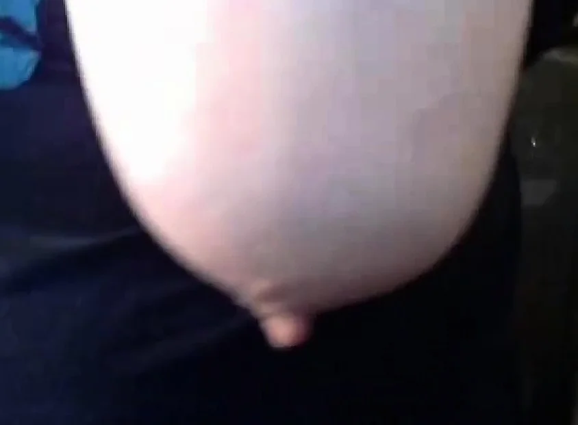 Nice BBW shows her Saggy huge tits in Cam