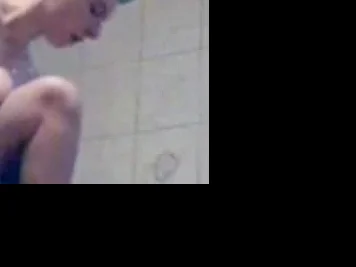 Spycam mature shower hairy pussy