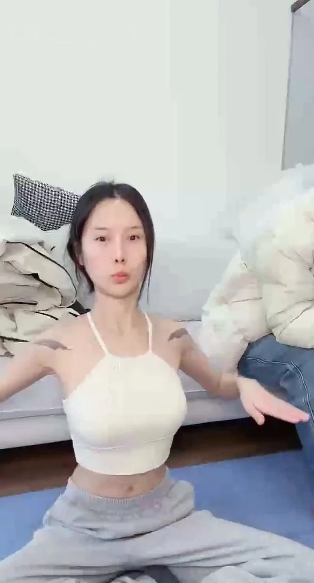 Amateur asian teen licks ass and sucks cock