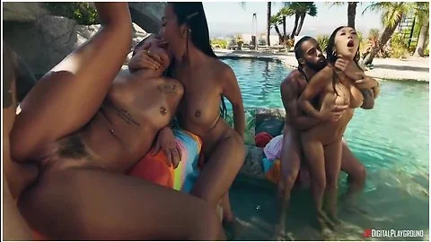 Ryan Reid, Nicole Kitt, Nicole Doshi & Jennie Rose