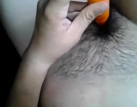 La tetas  se da por puta y por pobre