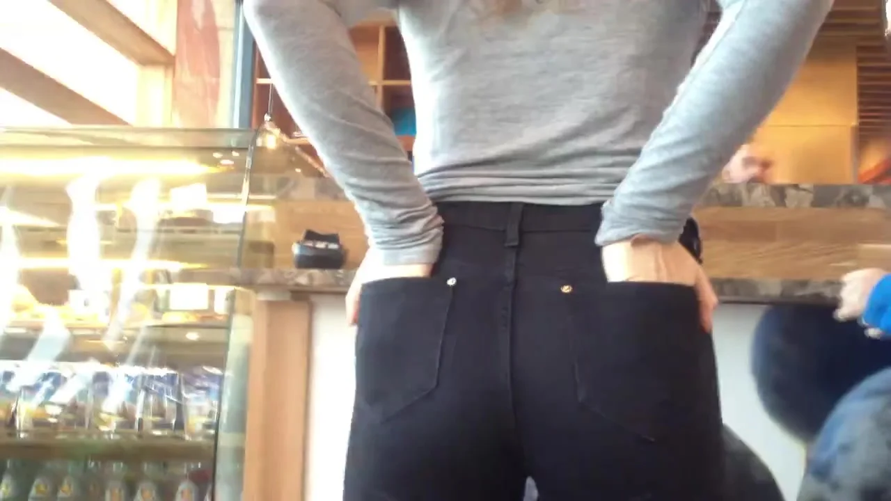 swedish ass in jeans -