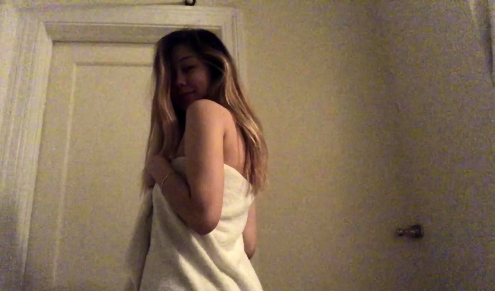 Brunette amateur babe strips off and masturbates