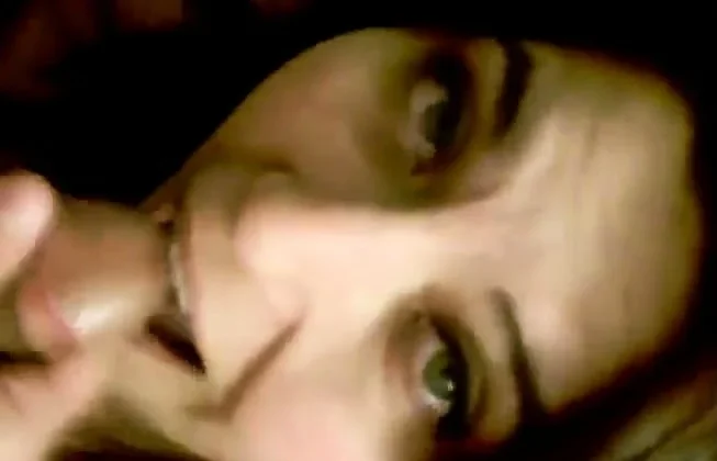 She continues to suck after she gets facialized