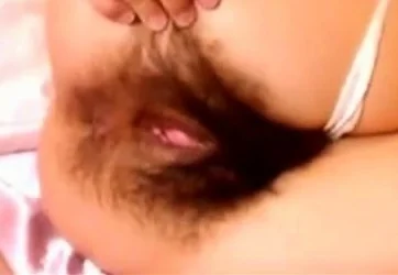 Very Hairy on Cam BVR