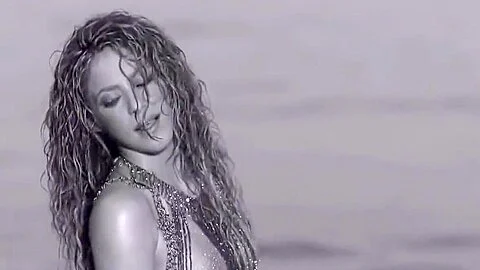 Shakira a baszos.
