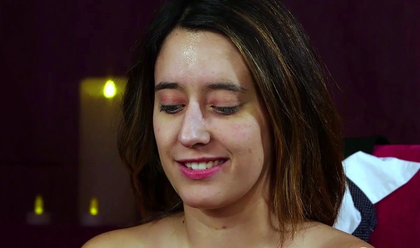 Sexy Susy Blue spains golden mouth