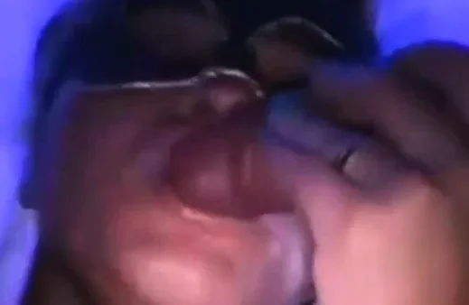 essa gosta de porra mascarada safada