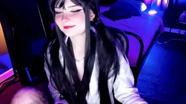 Goth chick