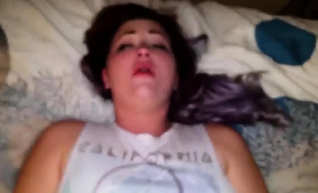 sammie louisburg facefucked to tears and facial