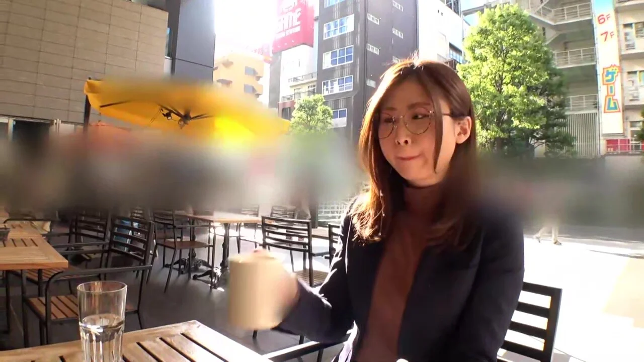 0010674_ベロチュー かわいい 眼鏡などが含まれている