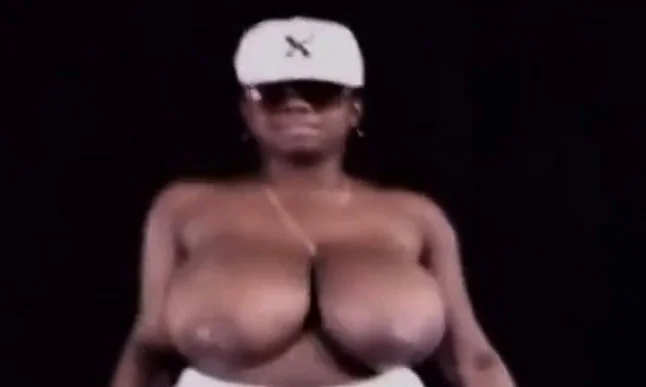 Big-Titted African Apoline From France