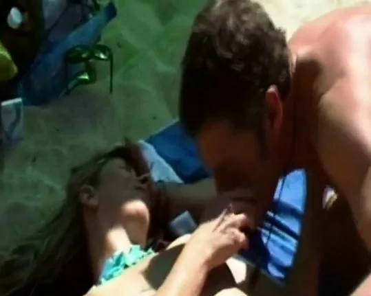 Lisasparrow - baise en public au cap d Agde