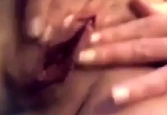 Granny pussy masturbation