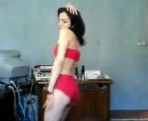 iranian girl strip dance